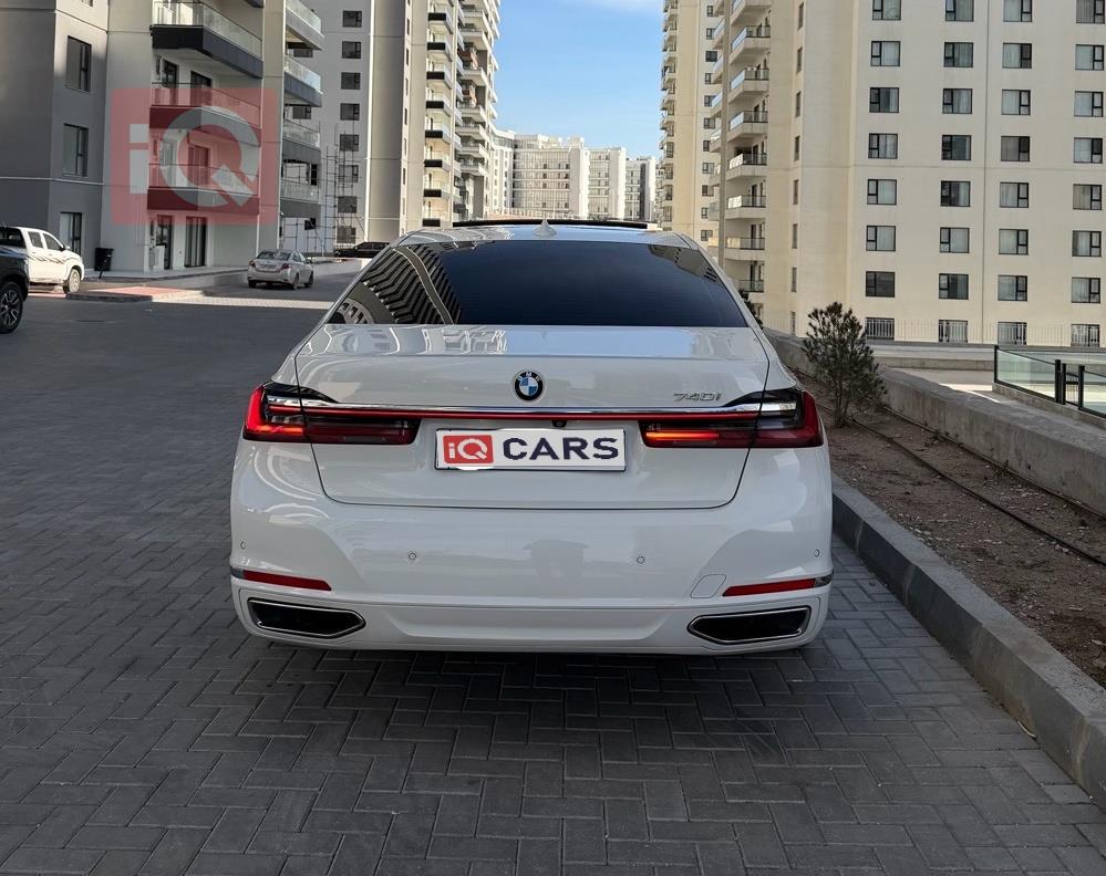 بي ام دبليو الفئة 7